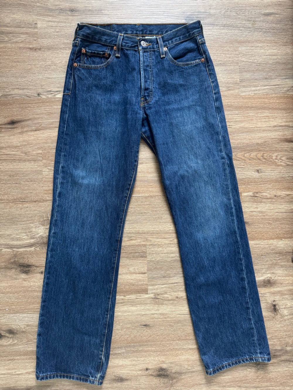 Levi's Men's 501 made in Mexico 100% cotton.